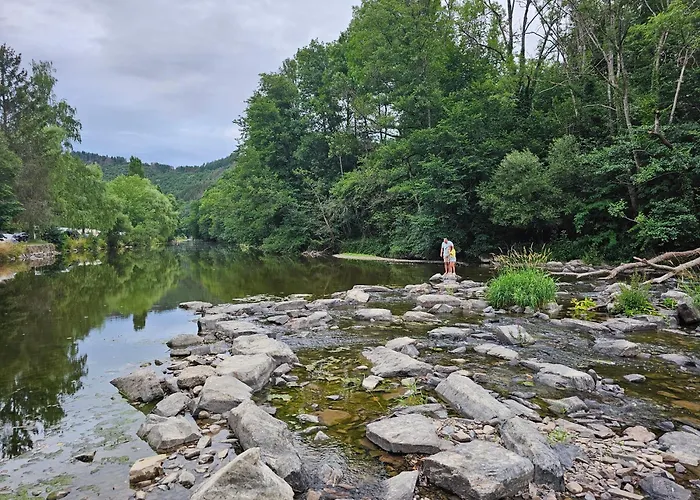 Vallee De L'our Glamping *
